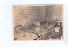 B541 Photo Originale vintage snapshot: Circuit train électrique 3