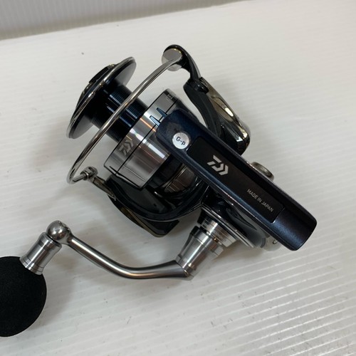 Daiwa spinning reel - reel, certate