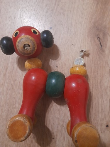 Chien bois roulettes - chien,