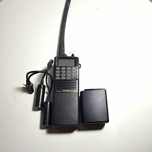 Icom a22 nav com - icom, air