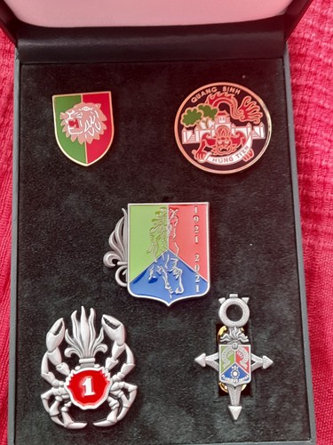 Coffret insignes légion - coffret,