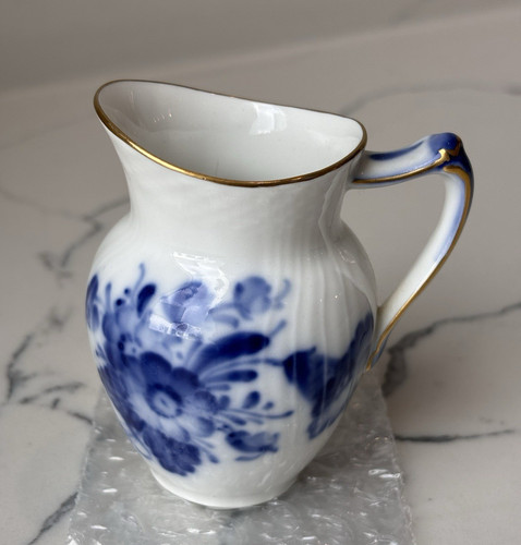 Royal copenhagen blue - royal,