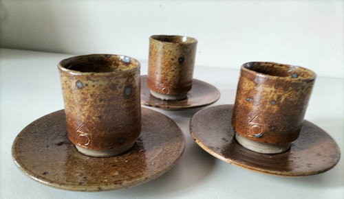 Trio tasses soucoupes en - et,