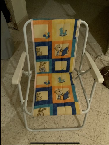 Ravissant petit fauteuil - petit,