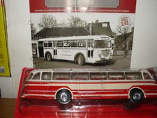 AUTOBUS DU MONDE N°72 DU