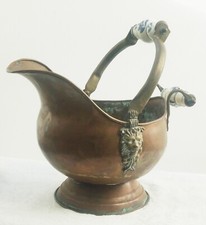 Ancien Seau à Charbon en Cuivre. Double Poignée Céramique. Tête de Lion.Bon état