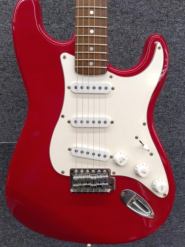 Guitare électrique squier - guitare,