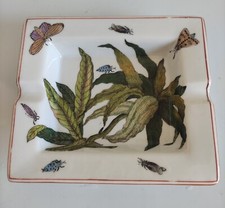 superbe Cendrier en porcelaine