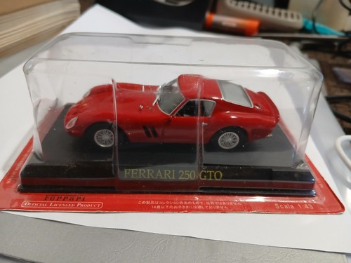 Ferrari 250 gto rouge - 250,