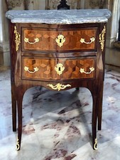COMMODE XVIIIe ÉPOQUE LOUIS
