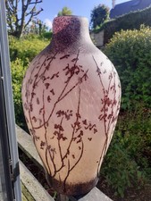 grand vase en verre dégagé a