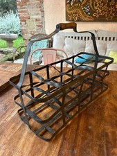 Porte ou casier  bouteilles métal 1930