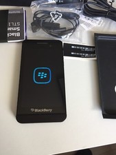 BlackBerry Z10 16GB Black (Without Simlock) Smartphone Mint Condition!!!