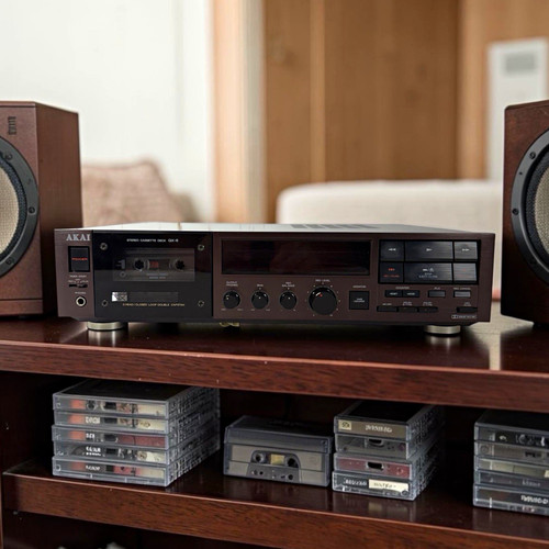 Akai black cassette deck - gx-6,