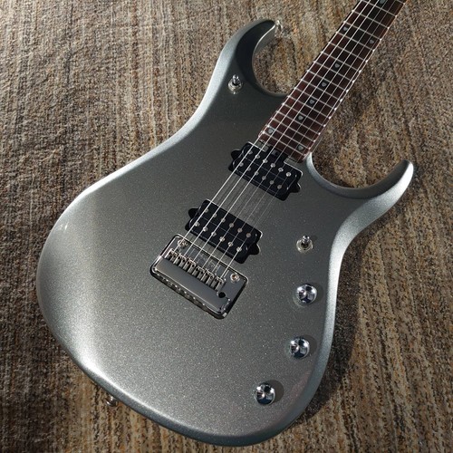 Music man jp13 avec étui - music,