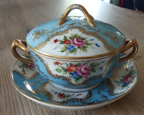 Ancienne tasse bouillon - ancienne, À