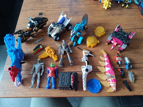 Lot figurines et - figurines,