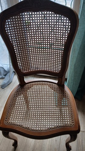 Chaises cannage bois massif - chaises,