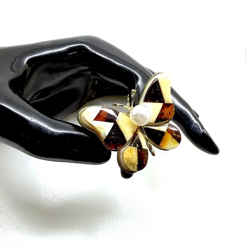 Broche pendentif unique