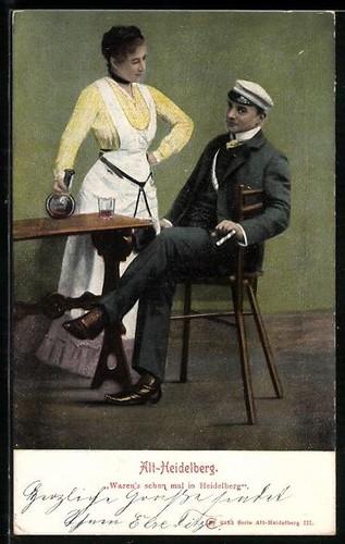 Carte postale femme service - carte,