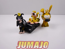 FIG93 lot 3 figurines PVC