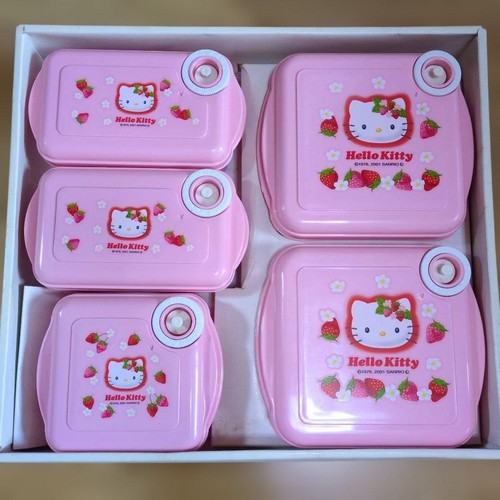 Hello kitty wild strawberry - hello,