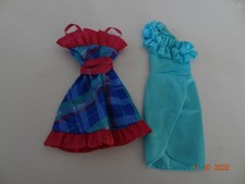 Lot  tenues vintage Barbie
