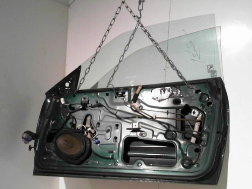 Porte avant droit chrysler - porte,