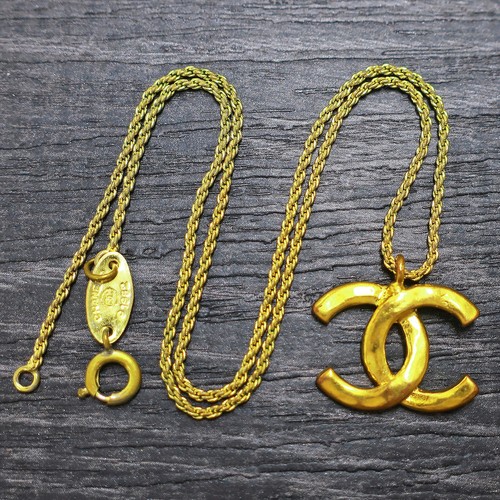Collier pendentif chaîne
