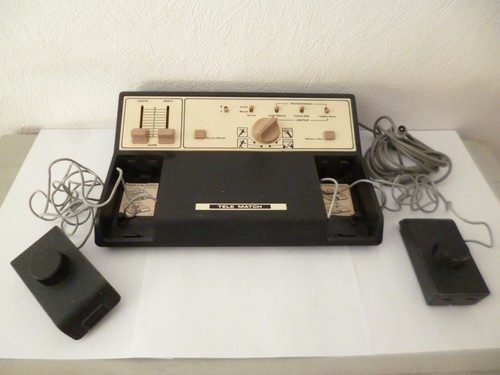 Ancienne console jeu tele - console,