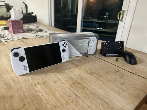 Asus rog ally - ally, white