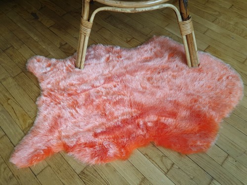 Tapis poils longs orange - tapis,