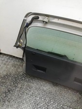 Malle/Hayon arriere VOLKSWAGEN