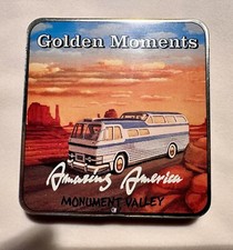 Boîte à cigarettes ancienne « Golden Moments »