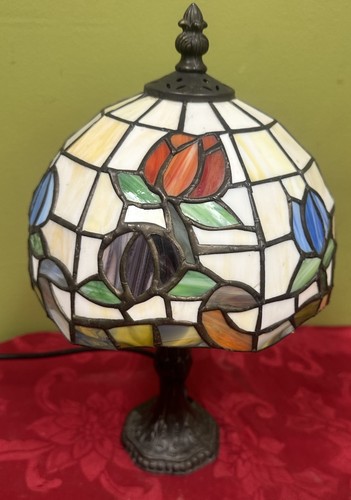 Tiffany style stained glass - style,