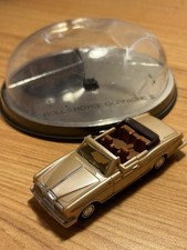 R331 voiture miniature