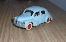 1/43 RENAULT 4CV NOREV ANCIEN