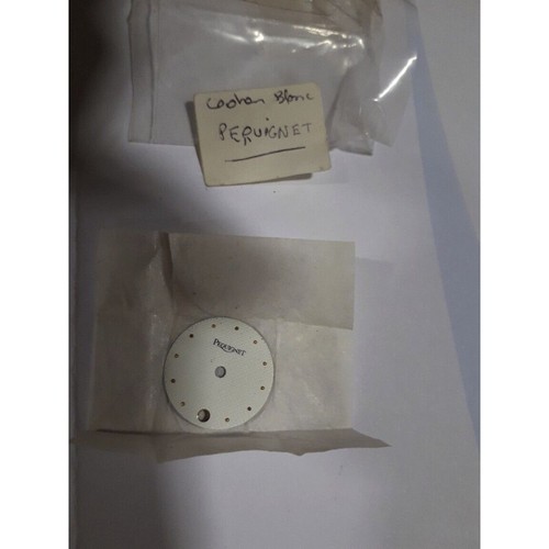 Fond montre pequignet blanc - de,