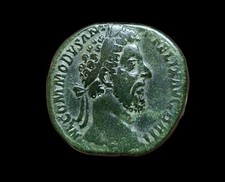 Commode , Sesterce , Victoria