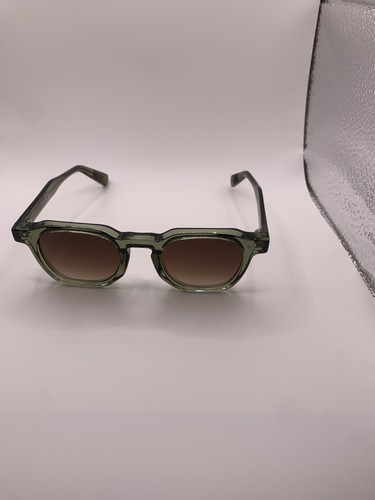 Lunettes soleil carrées - de,