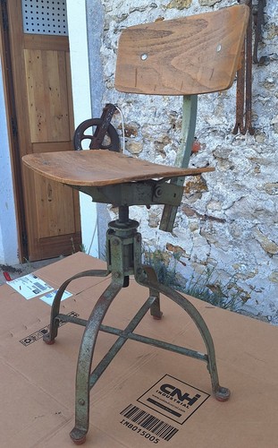 Chaise industrielle vintage