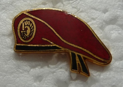 Pin militaire beret rouge - militaire, de