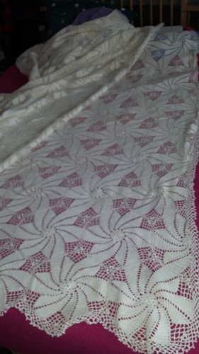 Dessus lit crochet 200 x - dessus,
