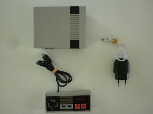 Console nintendo mini nes - nintendo,