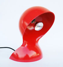 Vintage 1960s Italian Artemide Dalu Vico Magistretti red table lamp. Lighting