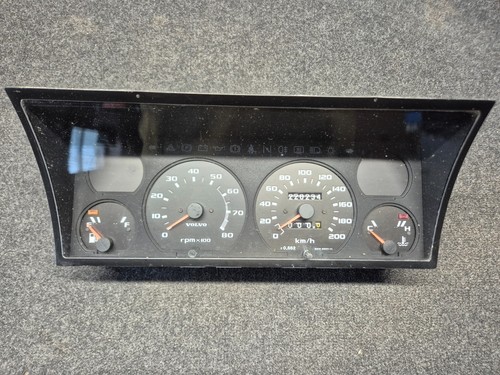 Volvo 340 speedometer - volvo,