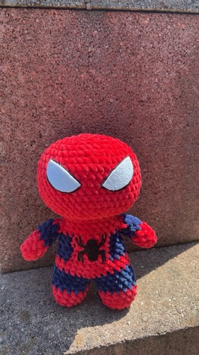 Peluche poupée spider - peluche, spider-man