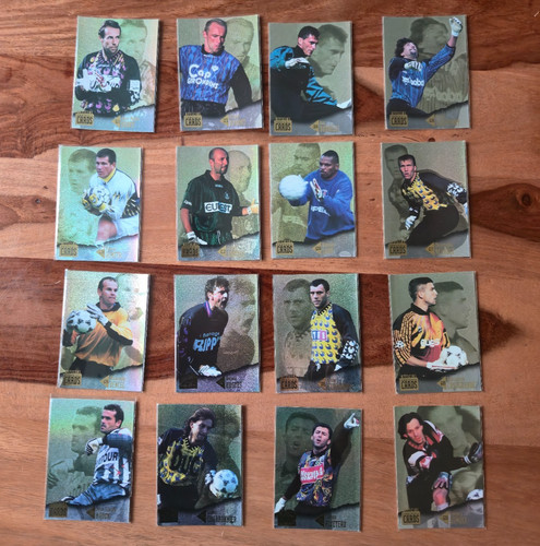 Cartes football official - 16,