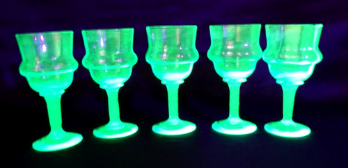 Anciens verres liqueur - anciens,