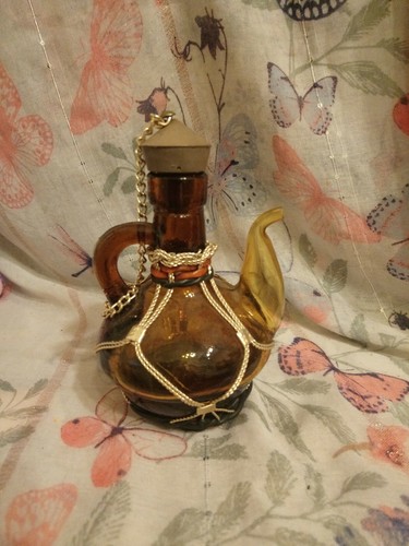Vintage brown glass pouring - vintage,